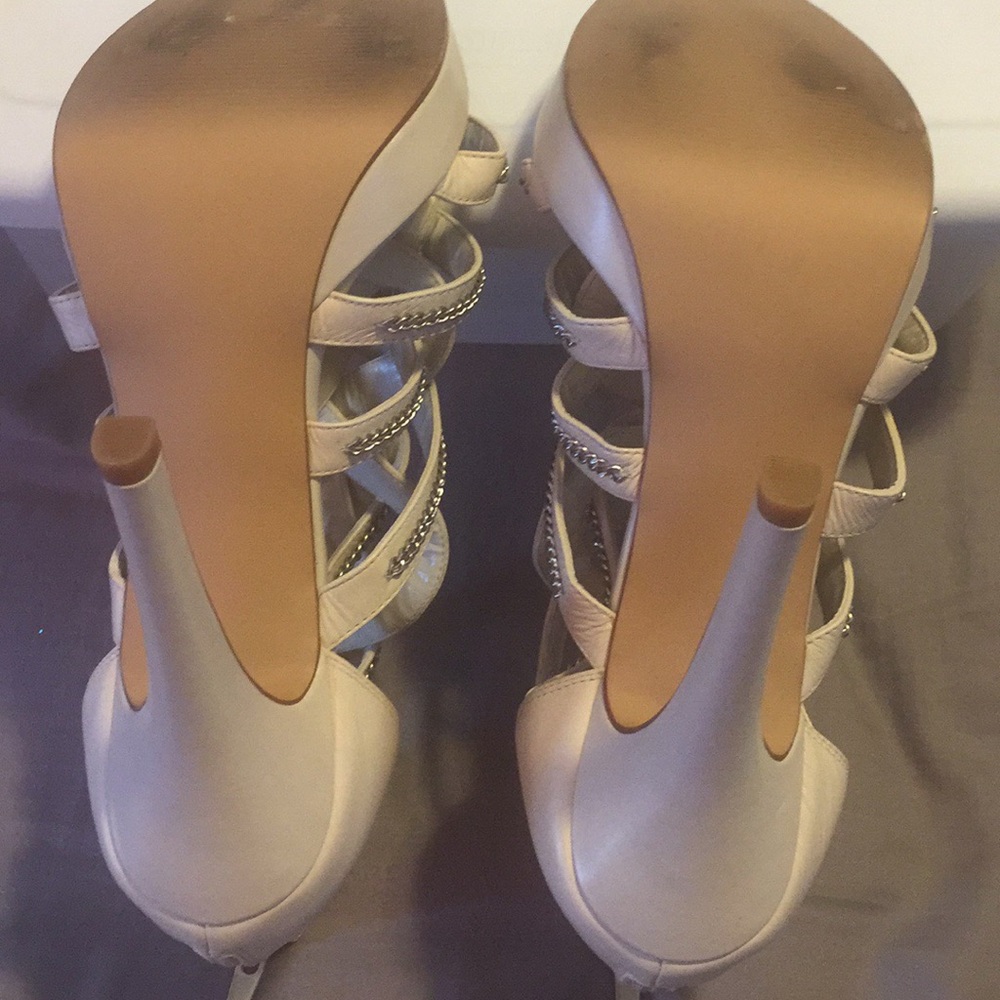 Lady high heels - Picture 3 of 3